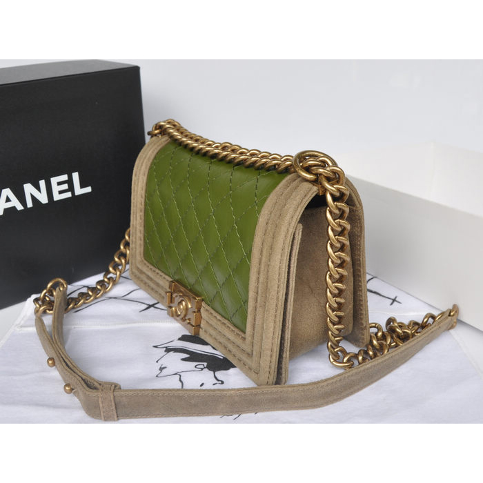 2013 Boy Chanel Flap Shoulder Bag Original Nubuck Leather A67086 Darkgreen