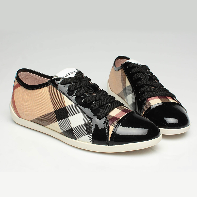 2013 Burberry women shoes