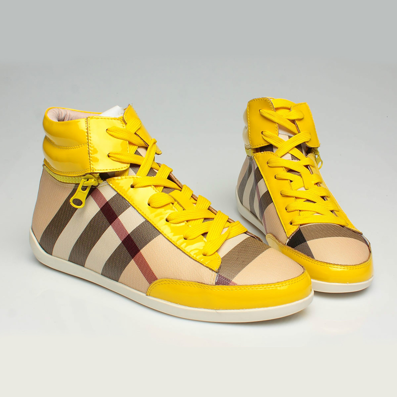 2013 Burberry women shoes