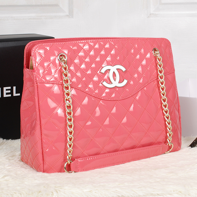 2013 Chanel Patent Leather Shoulder Bag A2236 Cherry pink