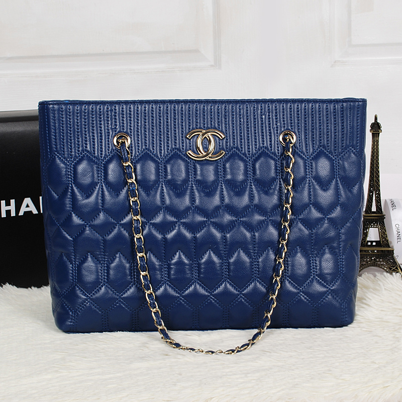 2013 Chanel Shoulder Bag Sheepskin Leather A2241 Royal blue