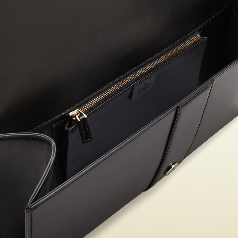 2013 Gucci lady buckle black leather clutch