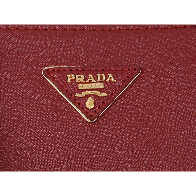 2013 Prada Saffiano Leather Tote Bag 1801 in Wine Red