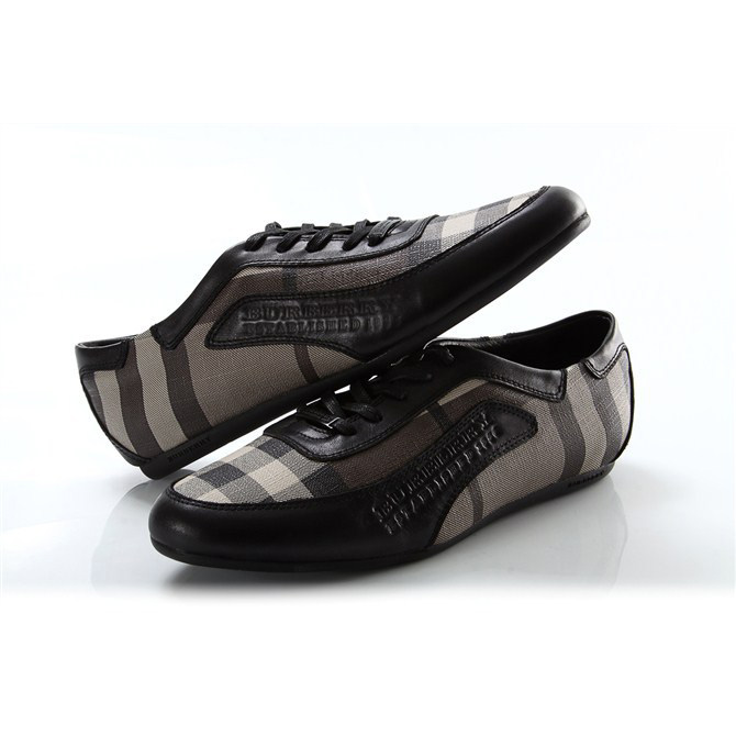 2013 latest Burberry men shoes