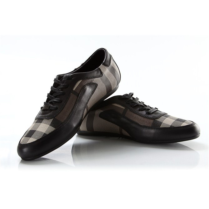 2013 latest Burberry men shoes