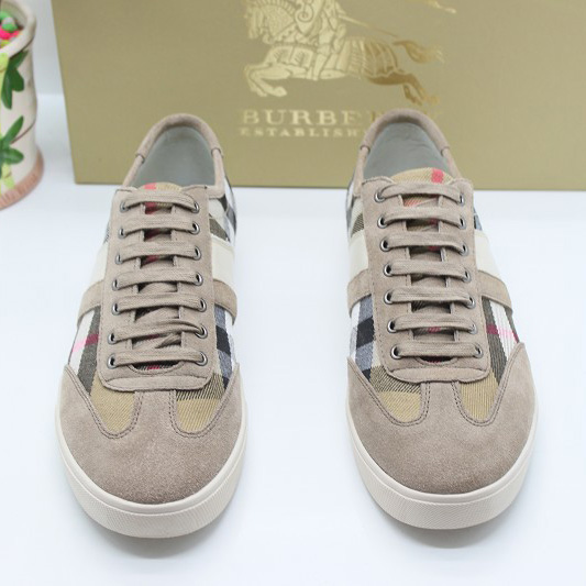 2013 latest Burberry men shoes