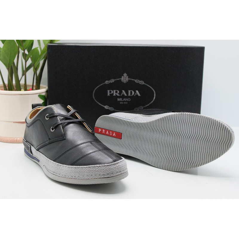 2013 winter Prada men shoes