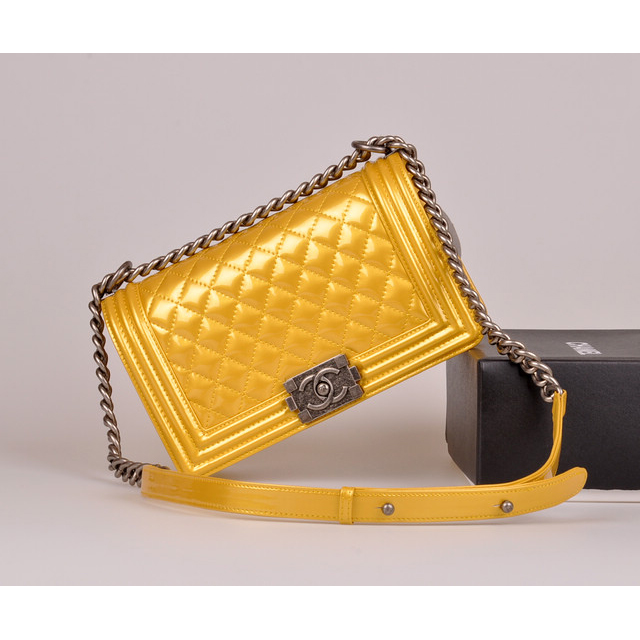 2014 Boy Chanel A67086 Flap Shoulder Bag Original Patent Leather Yellow