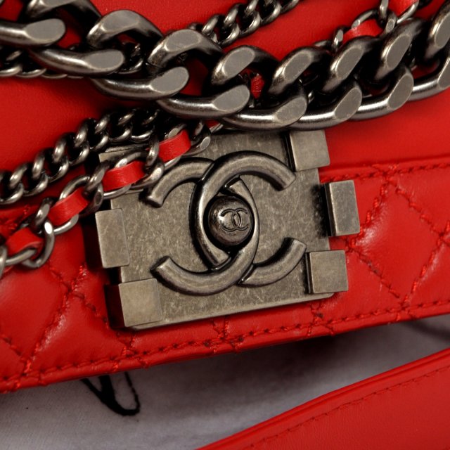 2014 Boy Chanel A67919 Red Flap Shoulder Bag in Original Leather