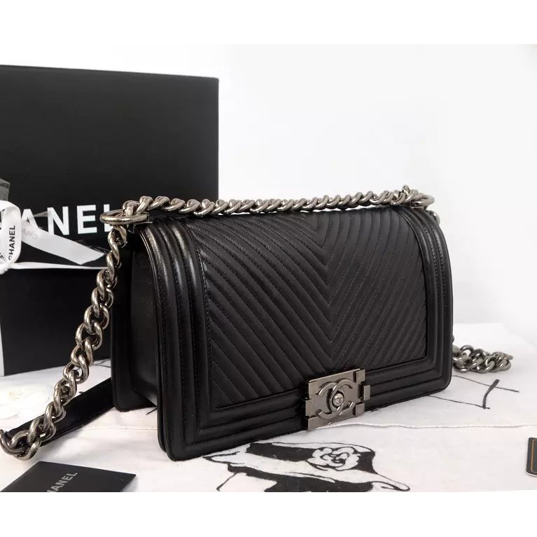 2014 Boy Chanel Flap Shoulder Bag Herringbone Stitching A92493 Black