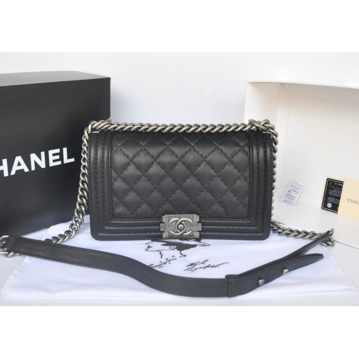 2014 Boy Chanel Flap Shoulder Bag Original Calf Leather A67086 Black