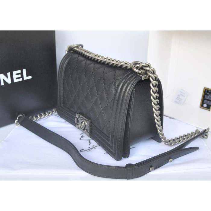 2014 Boy Chanel Flap Shoulder Bag Original Calf Leather A67086 Black