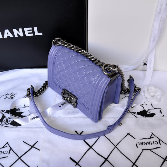 2014 Boy Chanel Flap Shoulder Bag Original Sheepskin Leather A67063 Lavender