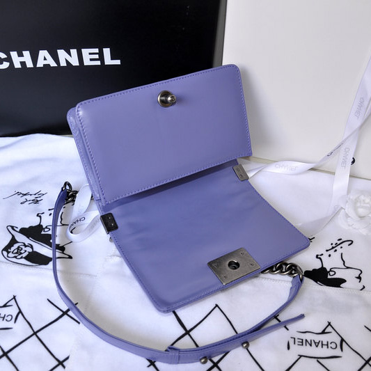 2014 Boy Chanel Flap Shoulder Bag Original Sheepskin Leather A67063 Lavender