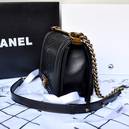 2014 Boy Chanel Flap Shoulder Bag Real Python Leather A67086 Black