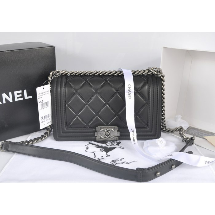 2014 Boy Chanel Flap Shoulder Bag in Original Calf Leather A91205 Black