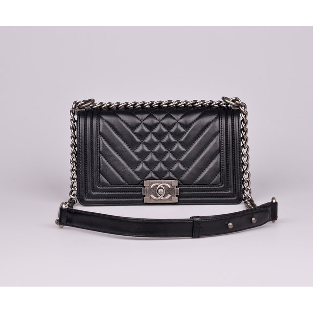 2014 Boy Chanel Flap Shoulder Bag in Sheepskin Leather A90191 Black