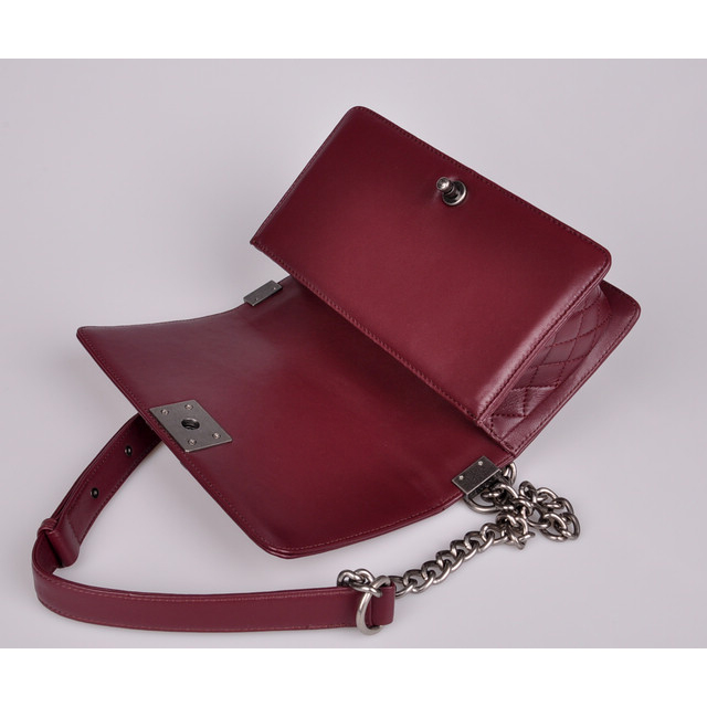 2014 Boy Chanel Flap Shoulder Bag in Sheepskin Leather A90191 Claret