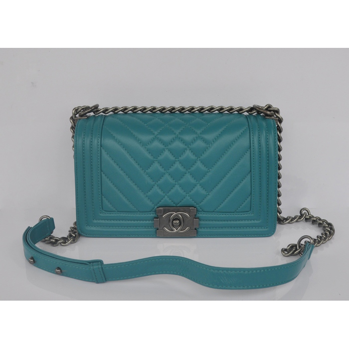 2014 Boy Chanel Flap Shoulder Bag in Sheepskin Leather A90191 Green