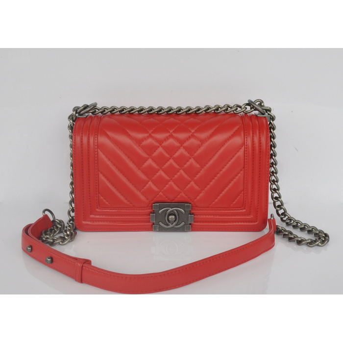 2014 Boy Chanel Flap Shoulder Bag in Sheepskin Leather A90191 Red