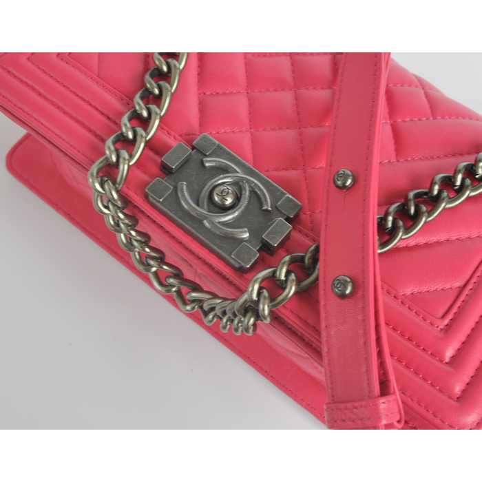 2014 Boy Chanel Flap Shoulder Bag in Sheepskin Leather A90191 Rose