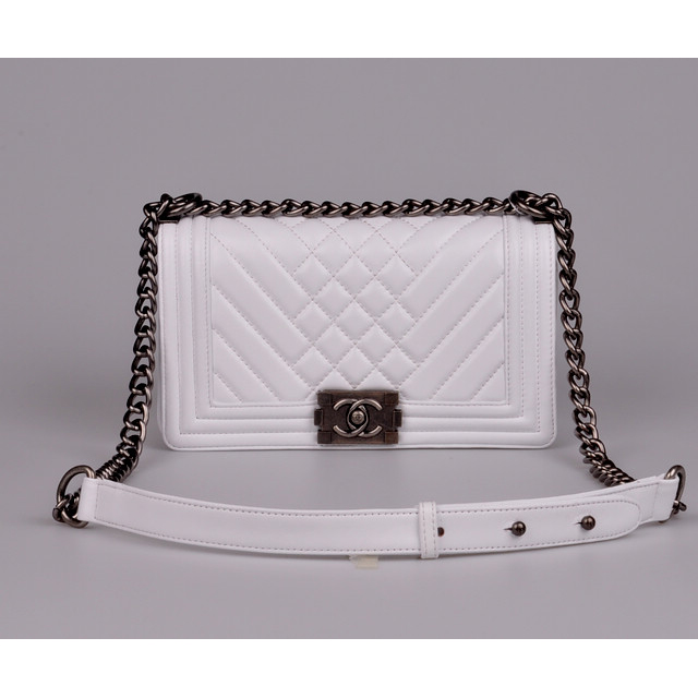 2014 Boy Chanel Flap Shoulder Bag in Sheepskin Leather A90191 White