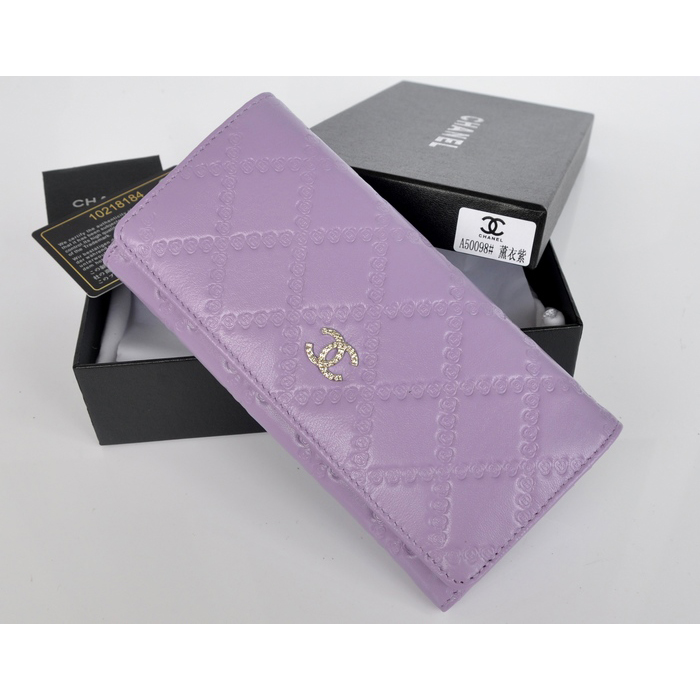 2014 Chanel Bi-Fold Wallet Embossed Leather A50098 Lavender