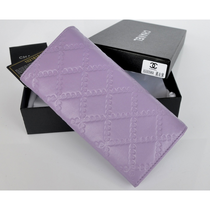 2014 Chanel Bi-Fold Wallet Embossed Leather A50098 Lavender