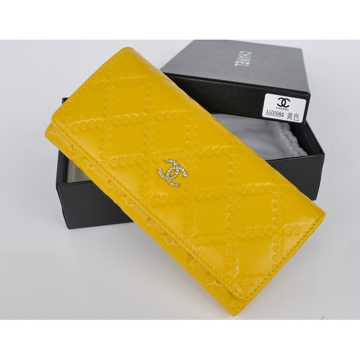 2014 Chanel Bi-Fold Wallet Embossed Leather A50098 Yellow