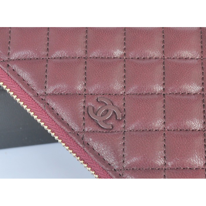 2014 Chanel Bi-Fold Zip Around Wallet Original Leather A91504 Burgundy