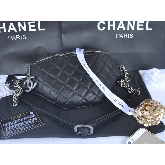 2014 Chanel Boy Flap Shoulder Bag in Black Sheepskin Leather A92492 Silver