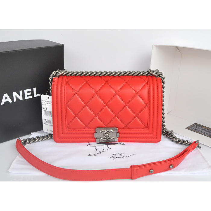 2014 Chanel Boy Flap Shoulder Bag in Original Leather A91205 Red