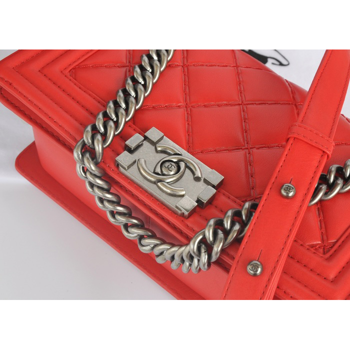 2014 Chanel Boy Flap Shoulder Bag in Original Leather A91205 Red