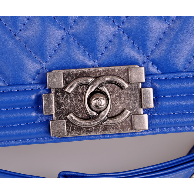 2014 Chanel Boy Flap Shoulder Bag in Original Sheepskin Leather A90191 Blue