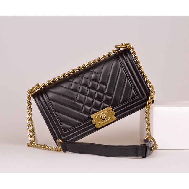 2014 Chanel Boy Flap Shoulder Bag in Top Original Leather A90191 Black