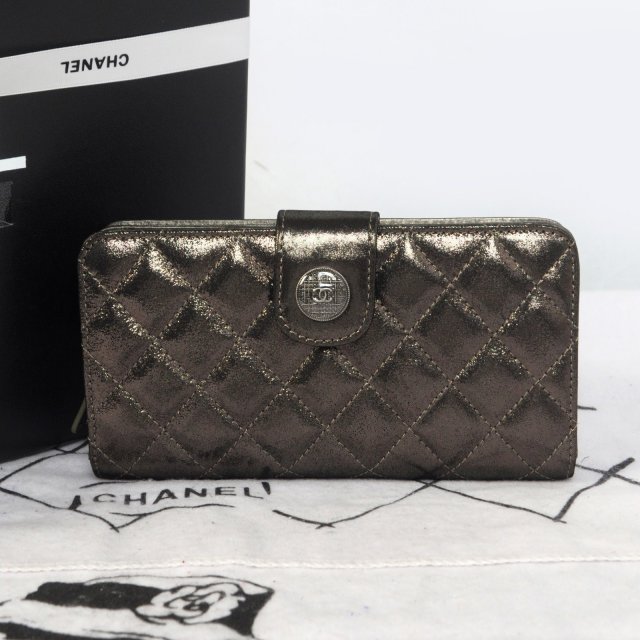 2014 Chanel C013 Matelasse Bi-Fold Wallet in Original Leather Gray