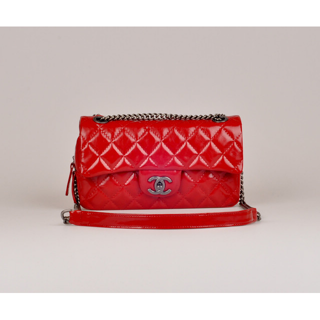 2014 Chanel Classic Flap Bag Iridescent Leather A25801 Red