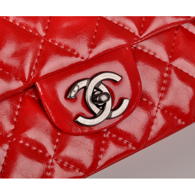 2014 Chanel Classic Flap Bag Iridescent Leather A25801 Red