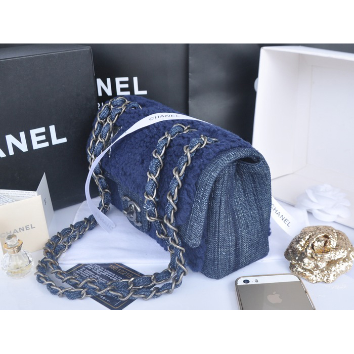 2014 Chanel Classic Flap Bag Villus A32465 Royal