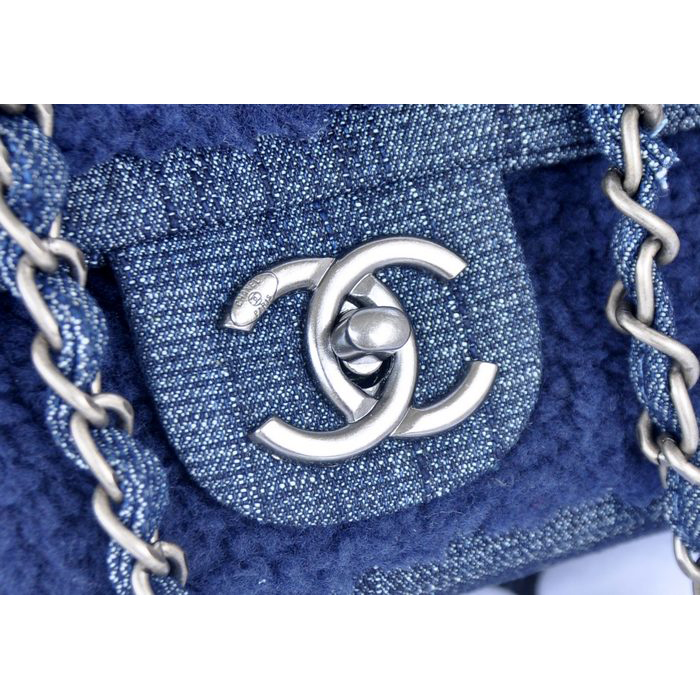 2014 Chanel Classic Flap Bag Villus A32465 Royal