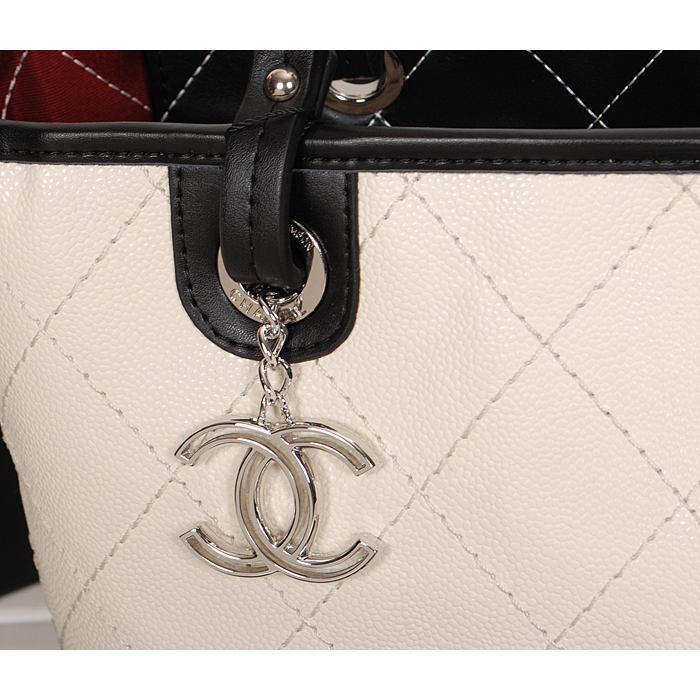 2014 Chanel Classic Shopping Bag Caviar leather A6868 in White