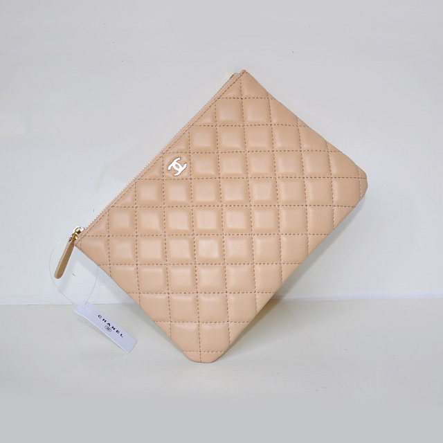 2014 Chanel Clutch Bag Apricot Sheepskin Leather A67781 Gold