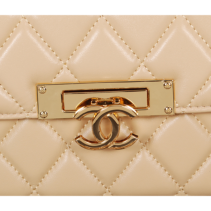 2014 Chanel Flap Shoulder Bag A2020 in Original Sheepskin Leather Apricot