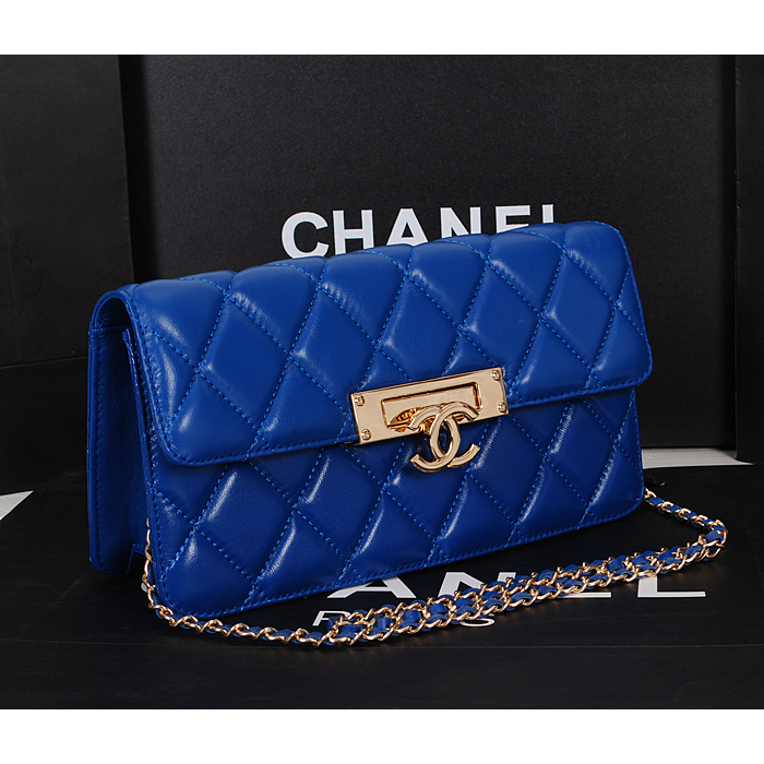 2014 Chanel Flap Shoulder Bag A2020 in Original Sheepskin Leather Royalblue