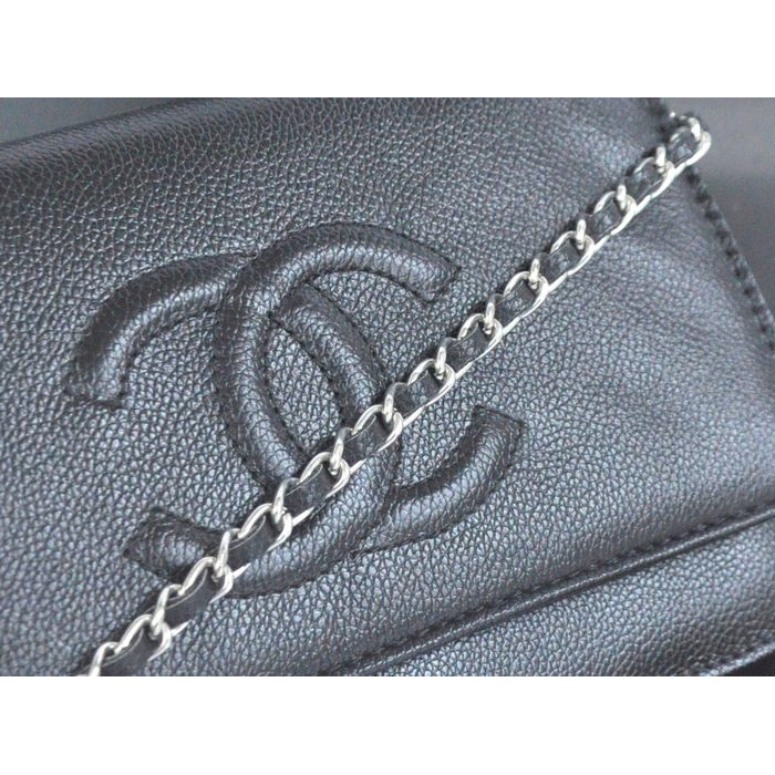 2014 Chanel Flap Shoulder Bag Black Calfskin Leather A33817 Silver