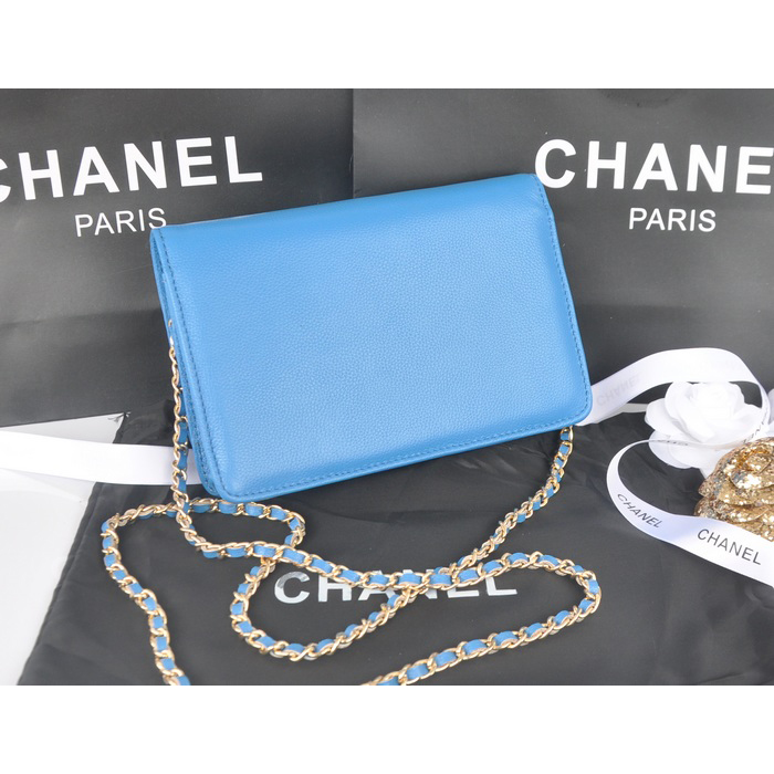 2014 Chanel Flap Shoulder Bag Blue Calfskin Leather A33817 Gold