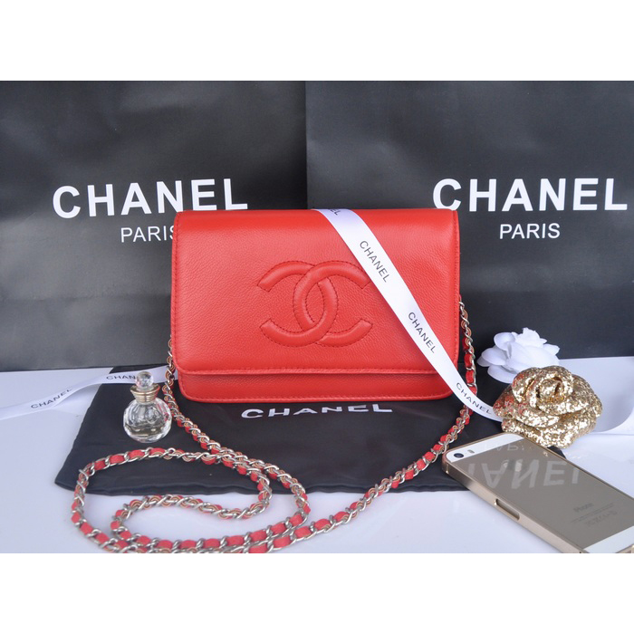 2014 Chanel Flap Shoulder Bag Red Calfskin Leather A33817 Silver