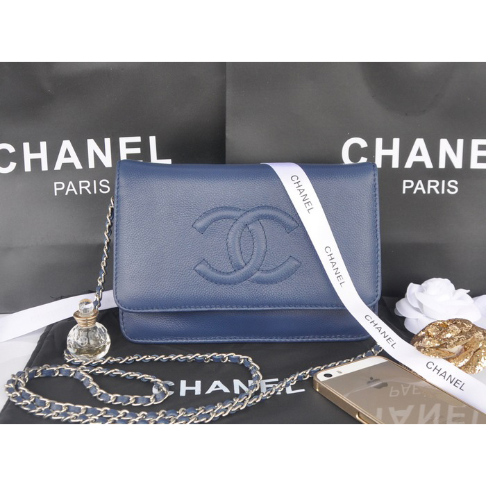 2014 Chanel Flap Shoulder Bag Royal Calfskin Leather A33817 Silver