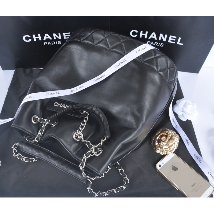 2014 Chanel Hobo Shoulder Bag in Sheepskin Leather A58016 Black