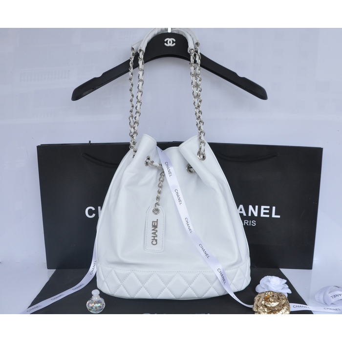 2014 Chanel Hobo Shoulder Bag in Sheepskin Leather A58016 White